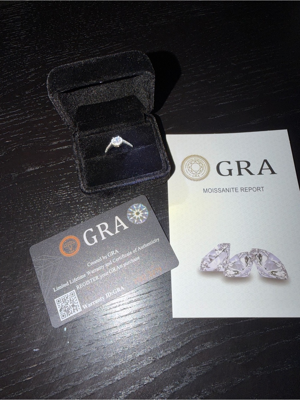 Moissanite Square Halo Ring - GRA certified - 0.5 CT